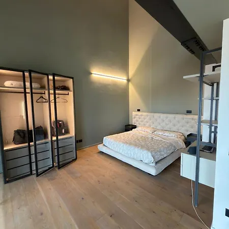 800q Luxury Penthouse & Panoramic Terrace Apartment *
