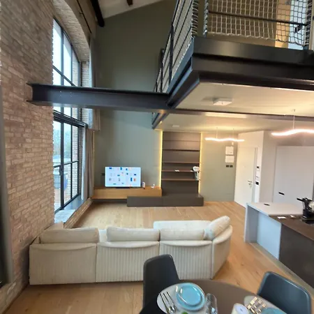 800q Luxury Penthouse & Panoramic Terrace 公寓 *