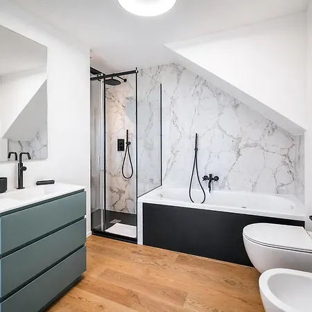 800q Luxury Penthouse & Panoramic Terrace *